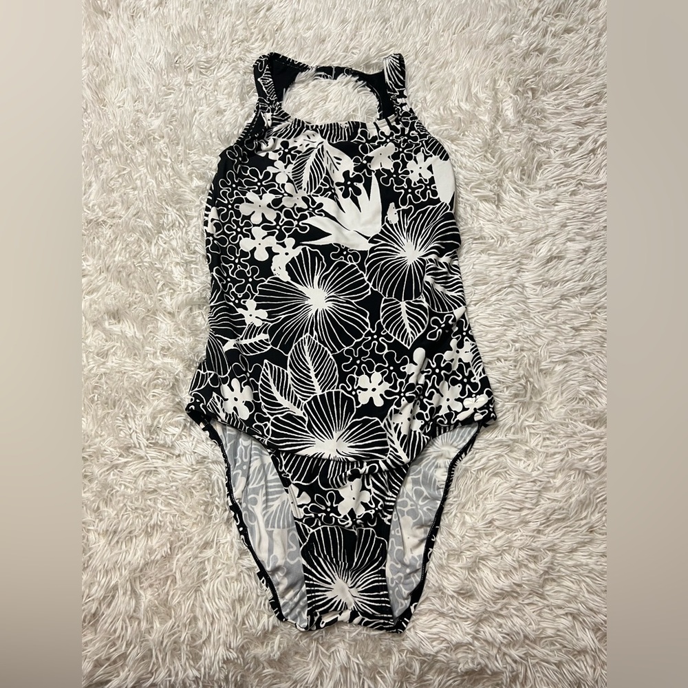 Aquabelle swimsuit size 12